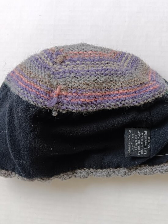 Lost Horizons Women\'s Gray Wool Lassen Beanie OSFM main image 6
